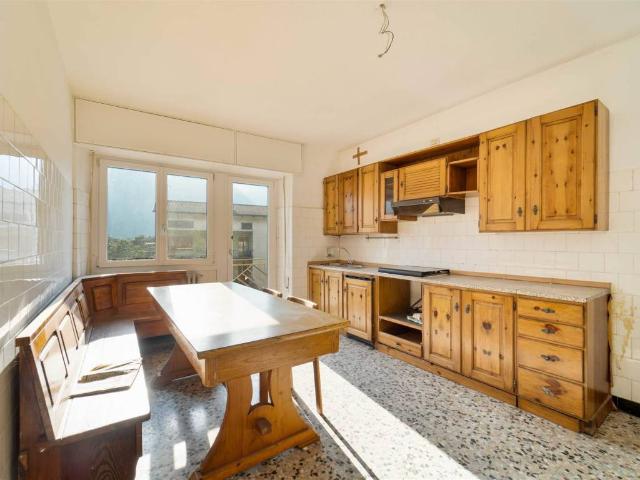 Appartamento in vendita a Comunità montana della Valchiavenna, Prata Camportaccio