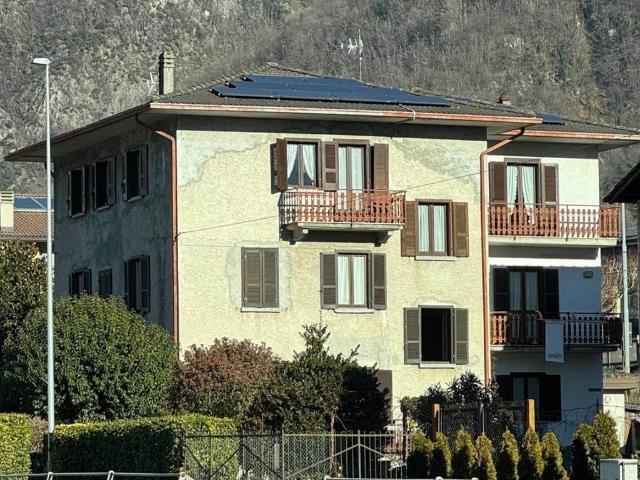 Appartamento in vendita a Comunità montana della Valchiavenna, Prata Camportaccio