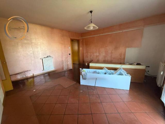 Appartamento in vendita a Prato, Toscana