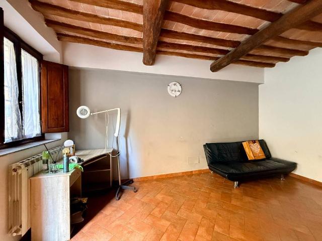 Appartamento in vendita a La Querce, Prato