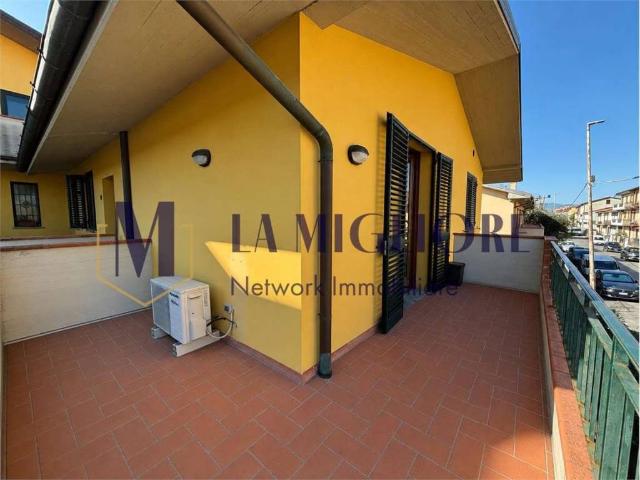 Appartamento in vendita a Prato, Toscana
