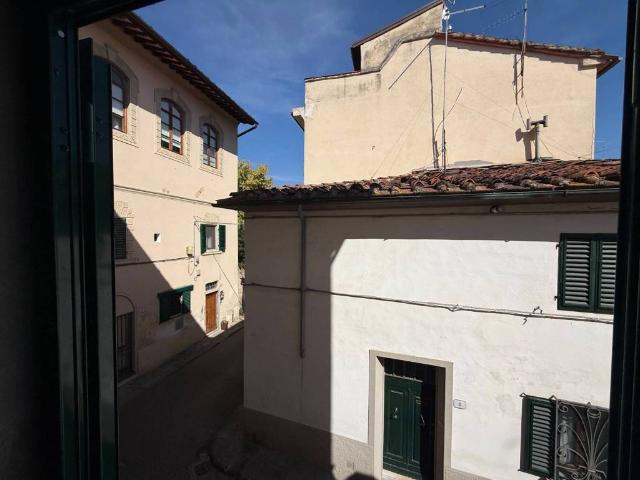 Appartamento in vendita a Prato