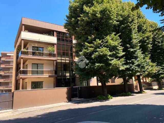 Appartamento in vendita a Prato, I lecci