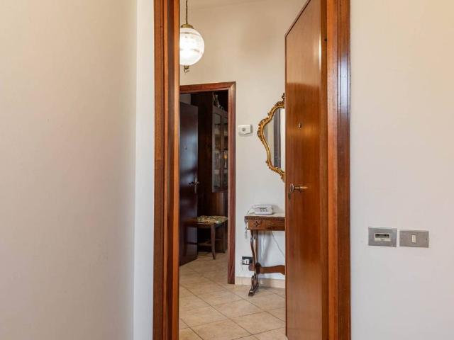Appartamento in vendita a Prato, Toscana