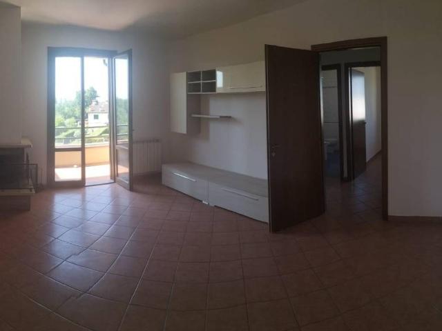 Appartamento in vendita a Prato, Palarciano
