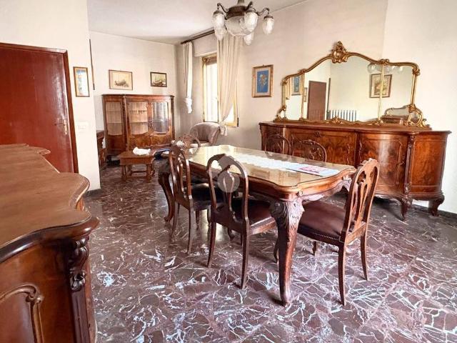 Appartamento in vendita a Mezzana, Prato