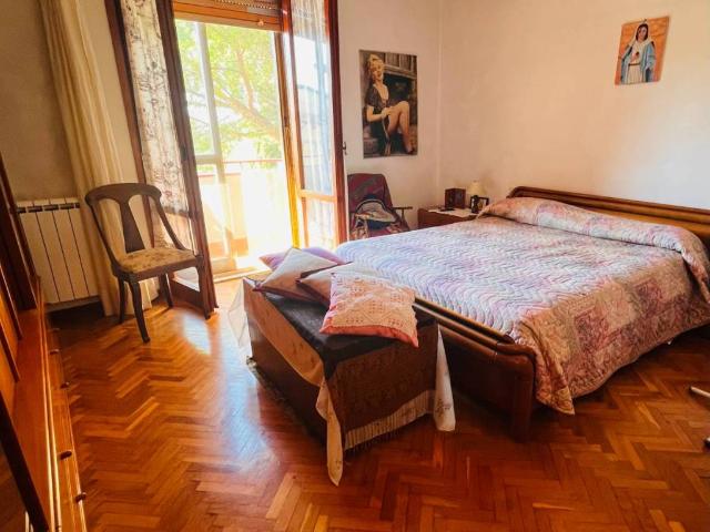 Appartamento in vendita a Prato, Toscana