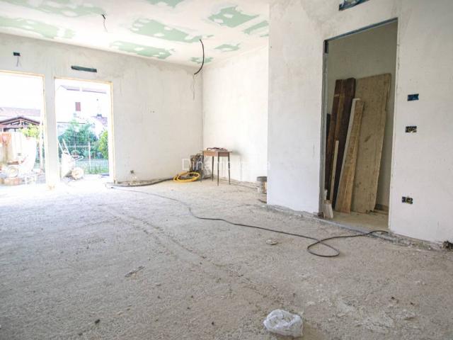 Appartamento in vendita a Prato, Toscana