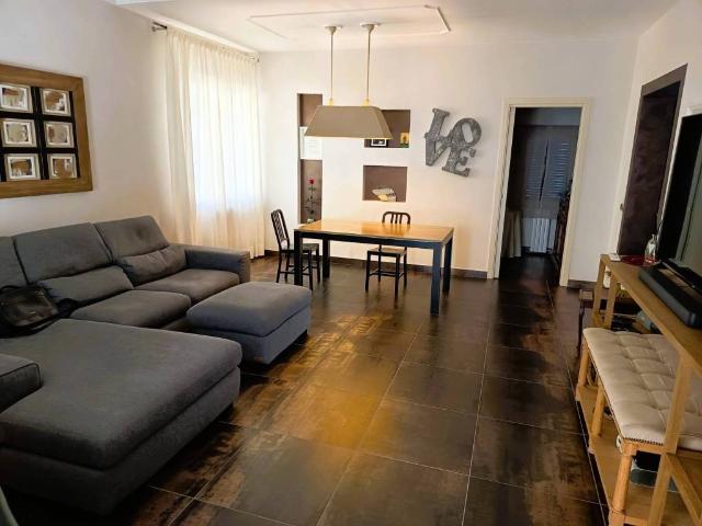 Appartamento in vendita a Santa Lucia, Prato