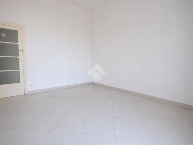 Appartamento in vendita a Centro Direzionale, Prato