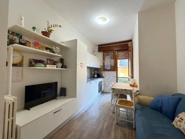 Appartamento in vendita a Mezzana, Prato