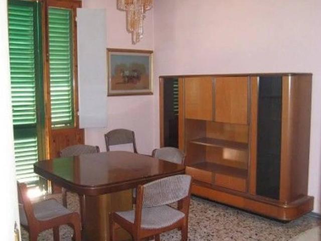 Appartamento in vendita a Prato, Viaccia