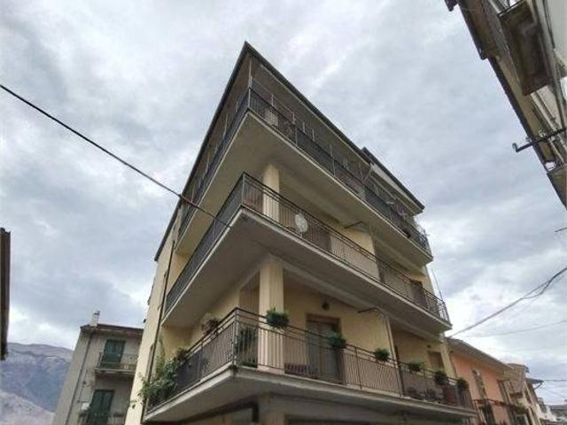 Appartamento in vendita a Pratola Peligna, L'Aquila