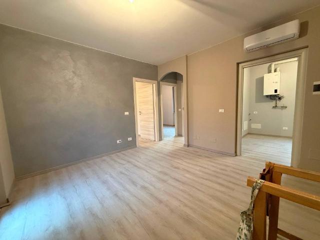 Appartamento in vendita a Prevalle, Lombardia