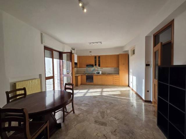 Appartamento in vendita a Prevalle, Lombardia