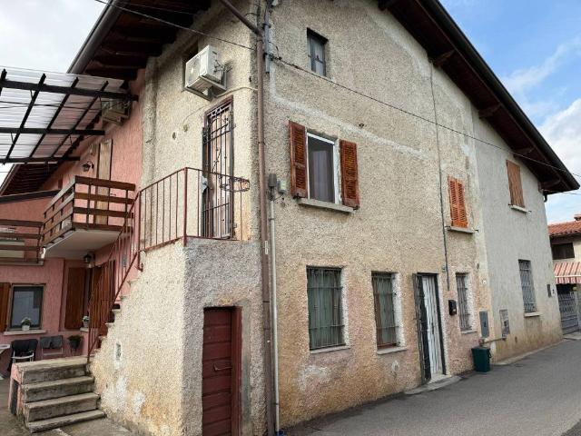 Appartamento in vendita a Prevalle, Lombardia