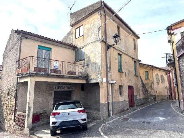 Appartamento in vendita a Prignano Cilento