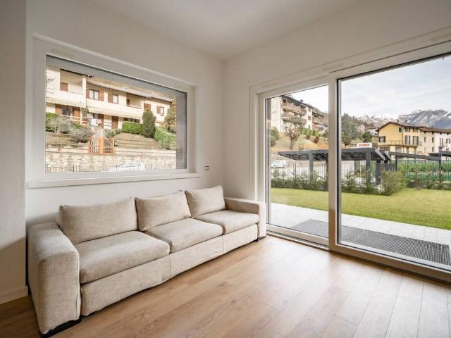 Appartamento in vendita a Primaluna, Lombardia
