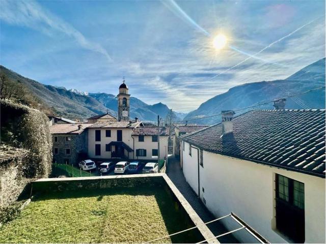 Appartamento in vendita a Primaluna, Lombardia