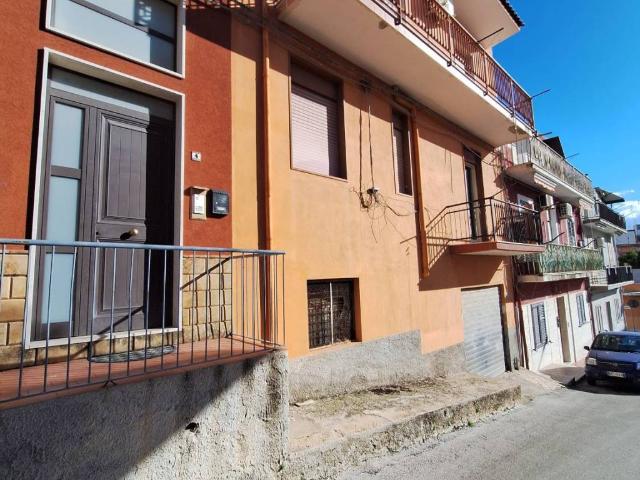 Appartamento in vendita a Villaggio Mantelli, Priolo Gargallo