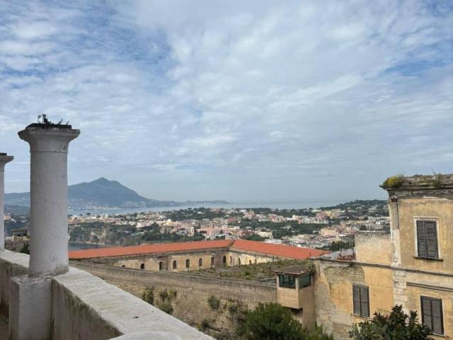 Appartamento in vendita a Corricella, Procida