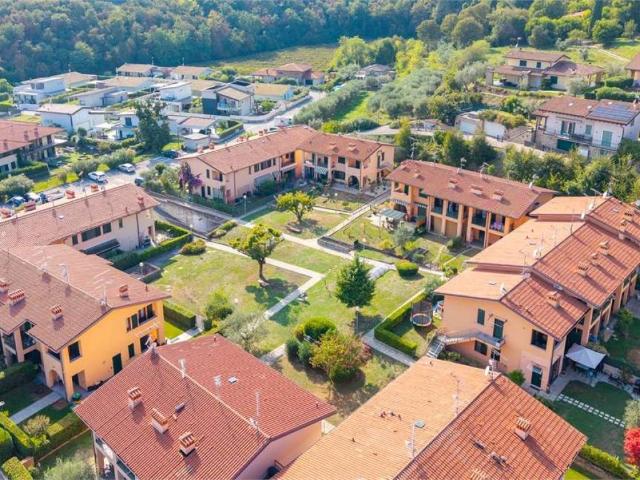 Appartamento in vendita a Castello, Puegnago del Garda