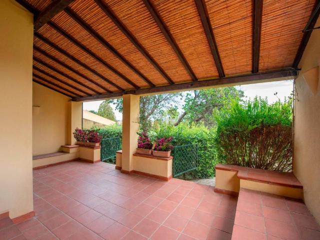 Appartamento in vendita a Pula, Sardigna/Sardegna