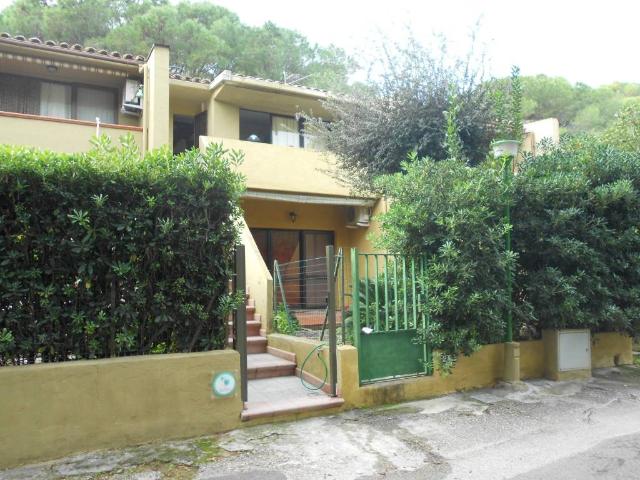 Appartamento in vendita a Pula, Sardigna/Sardegna