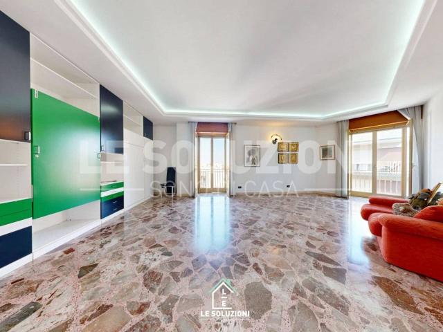 Appartamento in vendita a Puglia, Bari