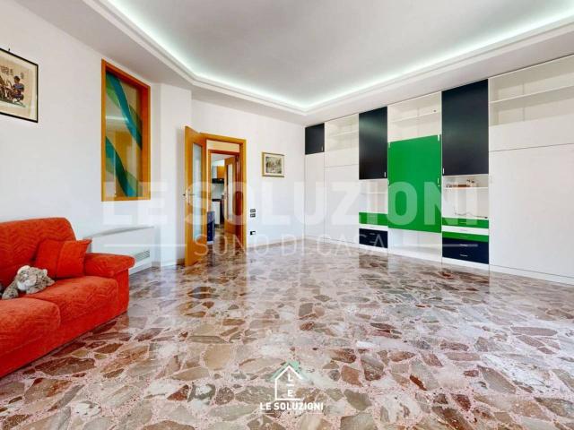 Appartamento in vendita a Puglia, Bari