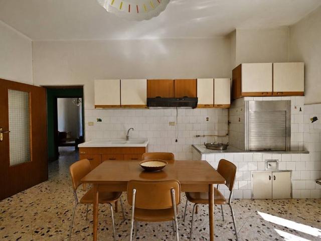 Appartamento in vendita a Puglia, Bari