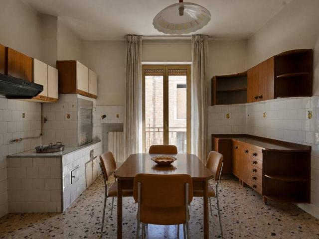 Appartamento in vendita a Puglia, Bari