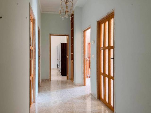 Appartamento in vendita a Puglia, Bari