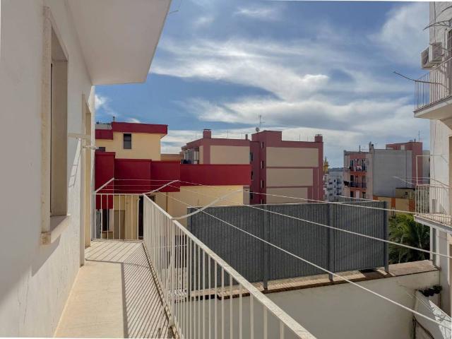 Appartamento in vendita a Puglia, Bari