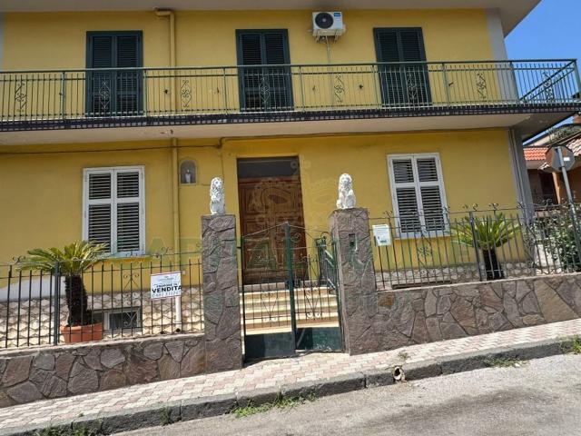 Appartamento in vendita a Quadrelle, Campania