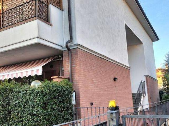 Appartamento in vendita a Quarrata, Toscana