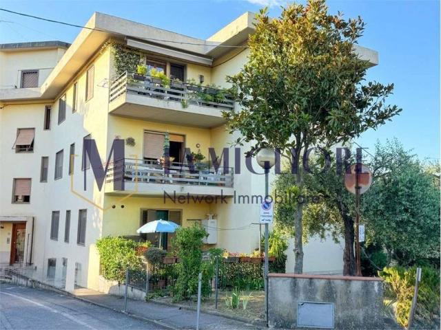 Appartamento in vendita a Lucciano, Quarrata