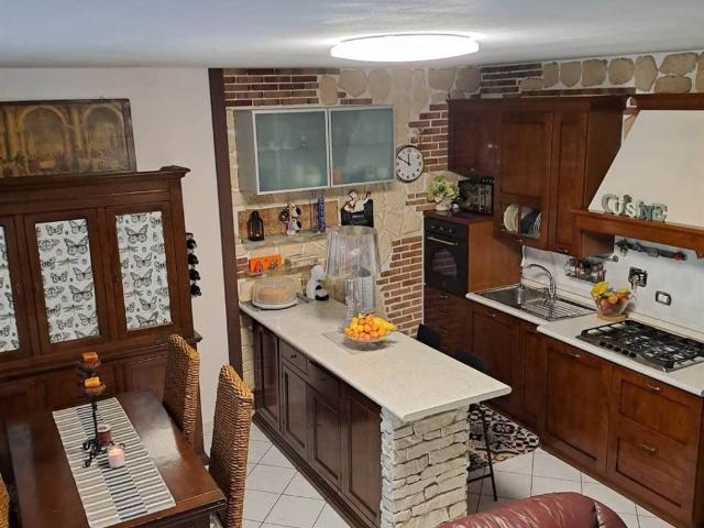 Appartamento in vendita a Quarrata, Toscana