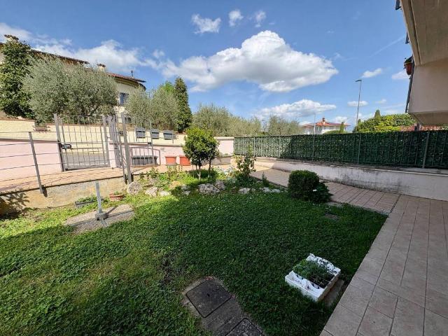 Appartamento in vendita a Quarrata, Toscana