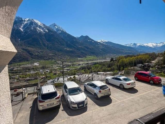 Appartamento in vendita a Quart, Aosta