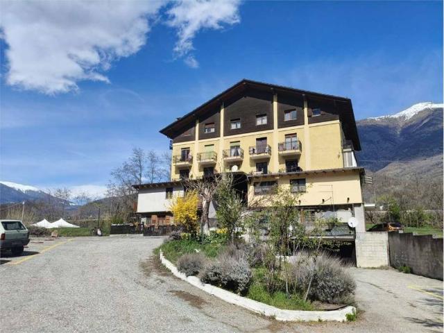 Appartamento in vendita a Quart, Aosta