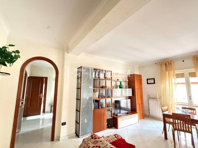 Appartamento in vendita a Le Case, Quarto