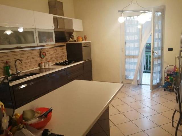 Appartamento in vendita a Spinelli, Quarto