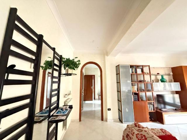 Appartamento in vendita a Le Case, Quarto