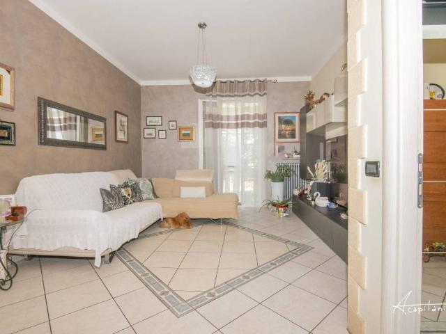 Appartamento in vendita a Colline Matildiche, Re