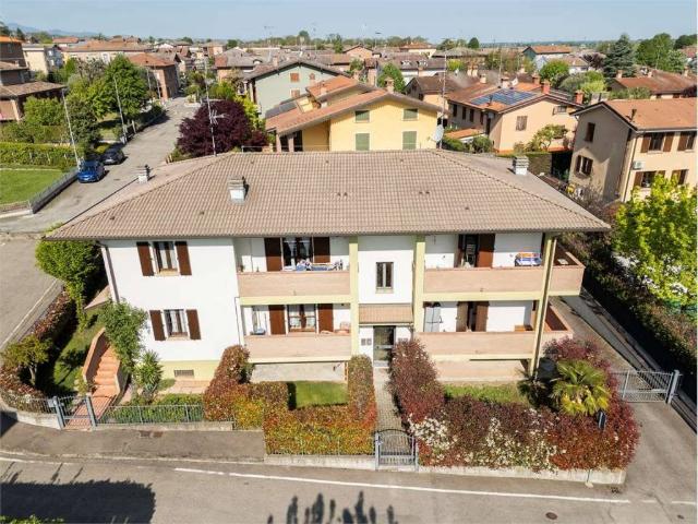 Appartamento in vendita a Monticelli, Quattro Castella