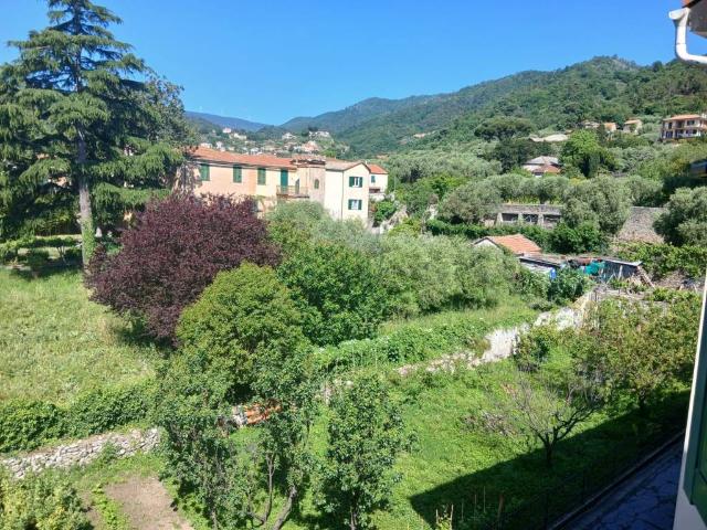 Appartamento in vendita a Viarzo, Quiliano