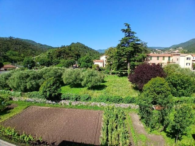 Appartamento in vendita a Viarzo, Quiliano