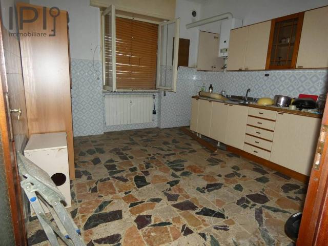 Appartamento in vendita a Quiliano, Liguria