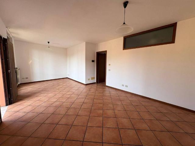 Appartamento in vendita a Quinzano D'oglio, Lombardia